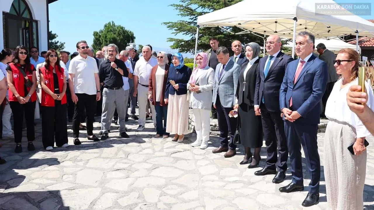 ADEM KURSİYERLERİNİN EL EMEKLERİ GÖRÜCÜYE ÇIKTI