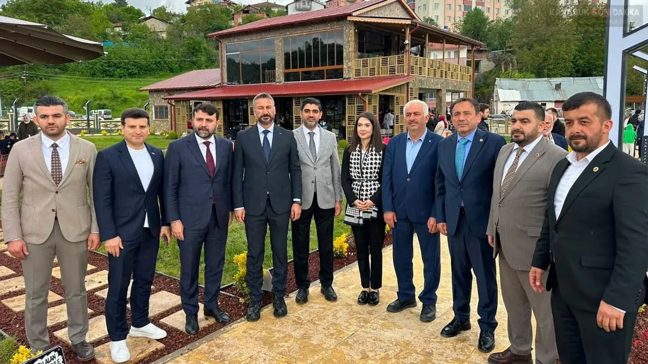 ESKİPAZAR'A YENİ YAŞAM ALANI: MİLLET BAHÇESİ DUALARLA AÇILDI