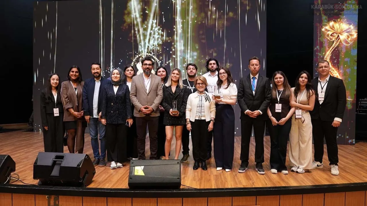 KARABÜK ÜNİVERSİTELİ GENÇ SİNEMACILARDAN ALTIN SAFRAN’DA ÇİFTE ZAFER