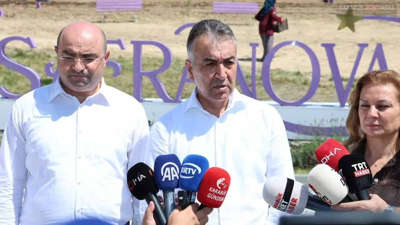 SAFRANOVA’DA SAFRAN SOĞANLARI TOPRAKLA BULUŞTU